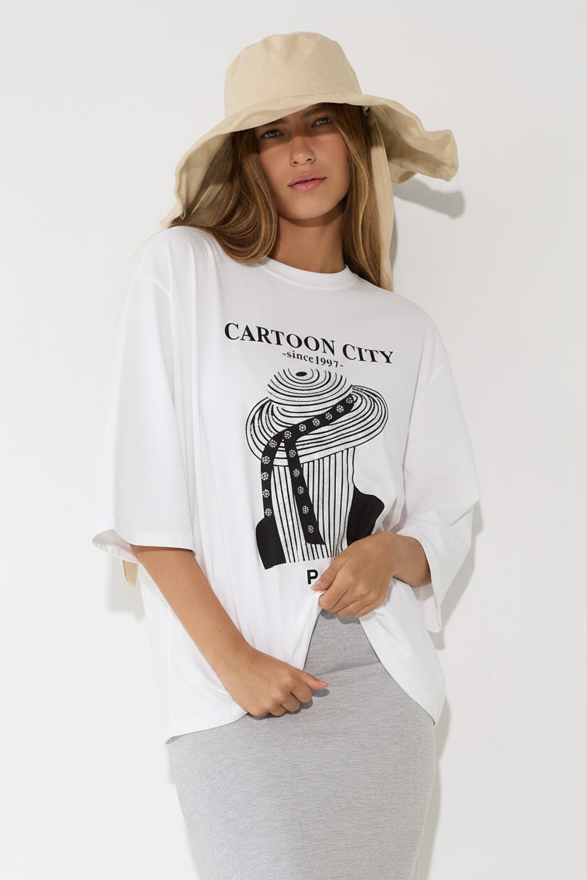 חולצה כובע פריז לבן - תקריב