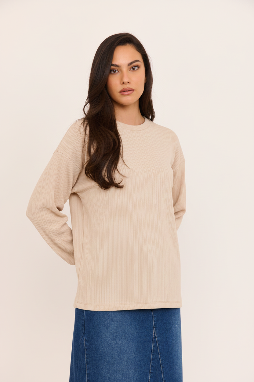 חולצה בז' בהיר מבט קדמי