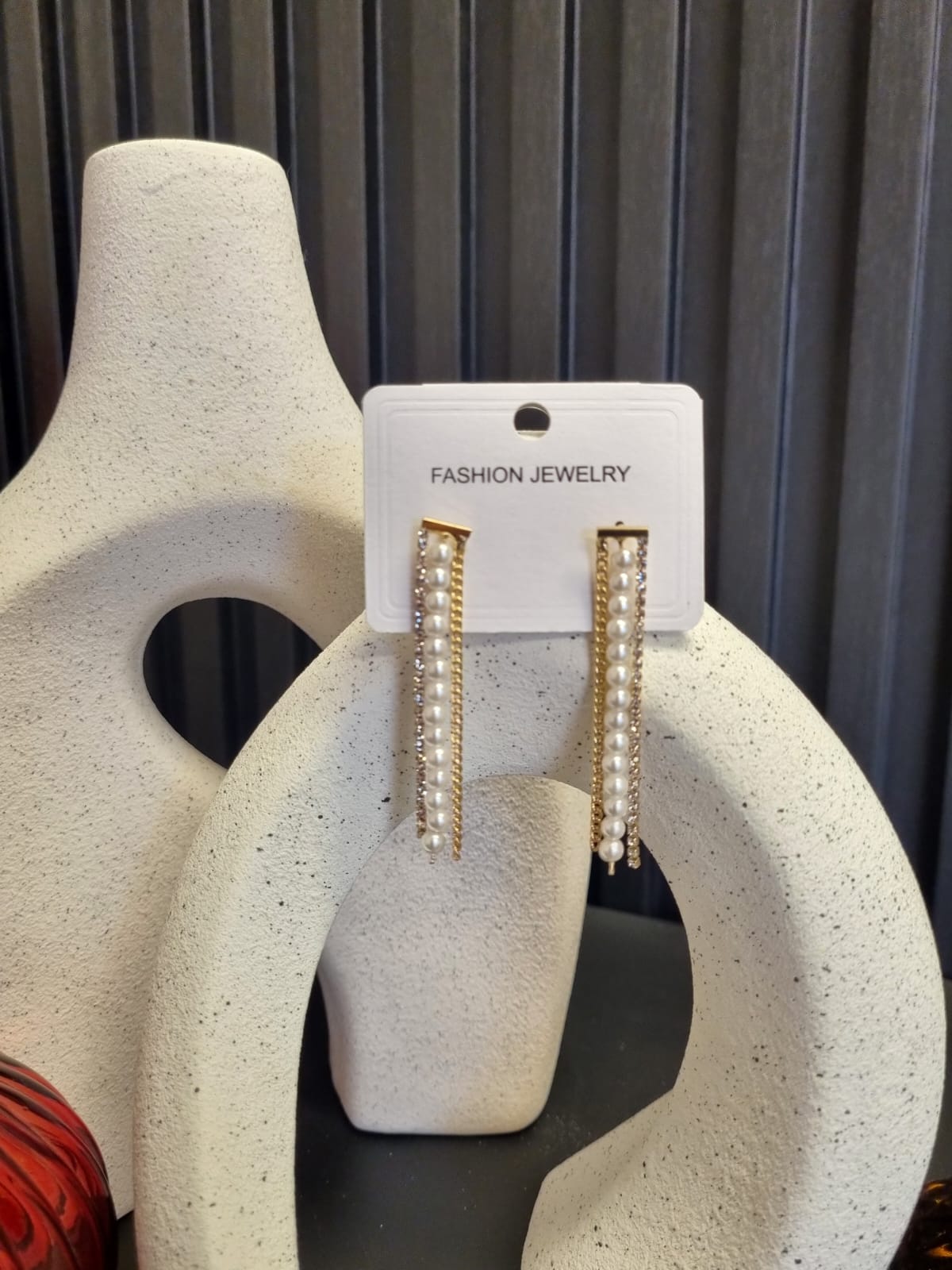 Free pearl earrings