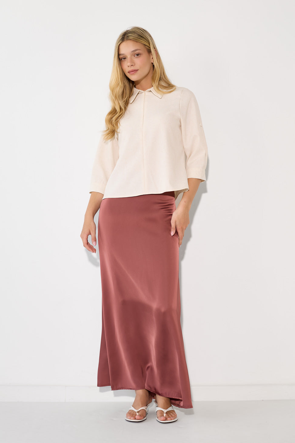 Zippered satin maxi skirt