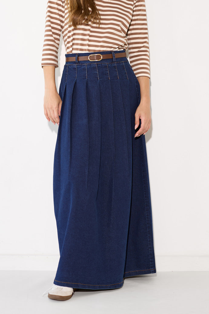 Schlitz Rivet Maxi Skirt
