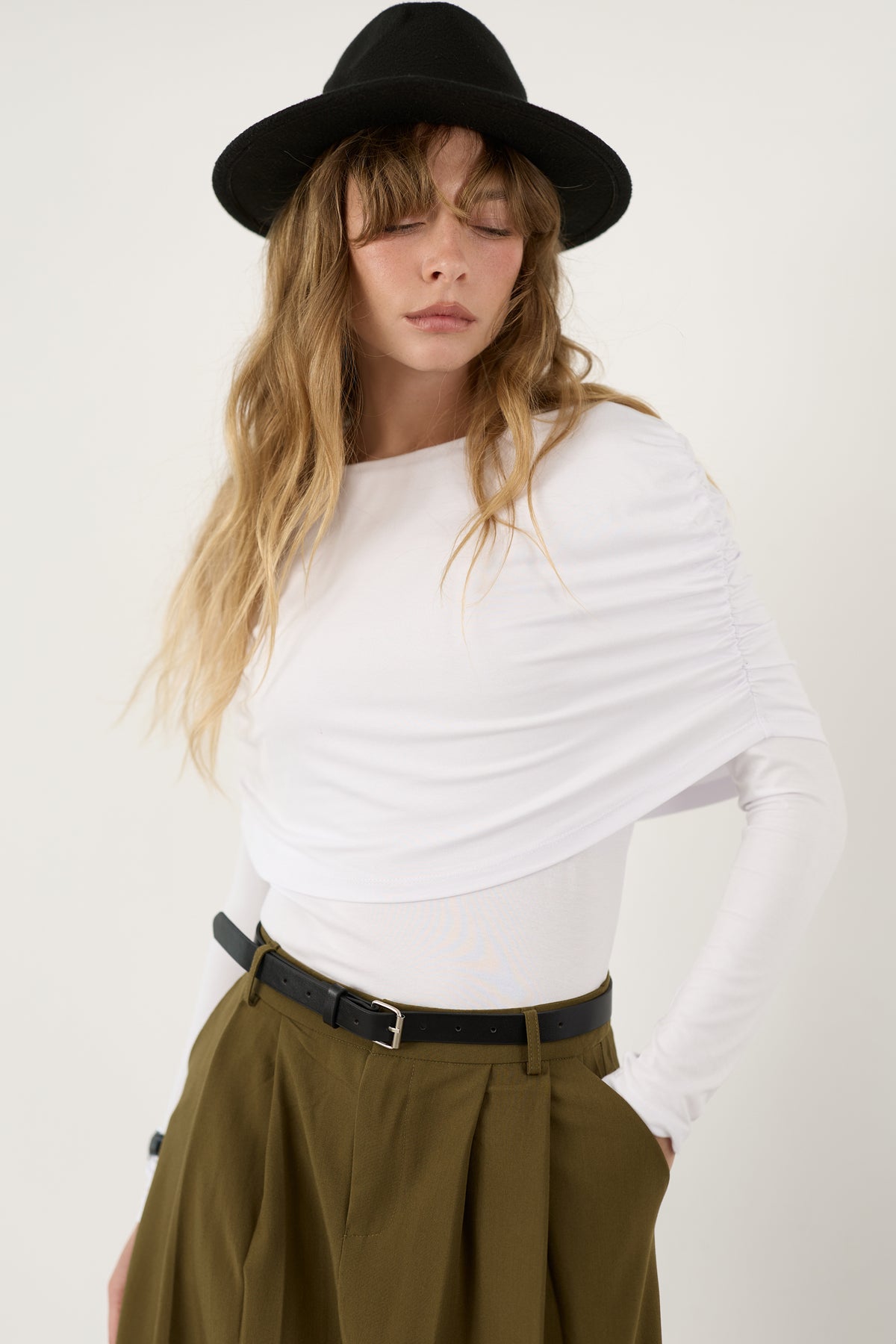 חולצה סימפוניה עם שאל