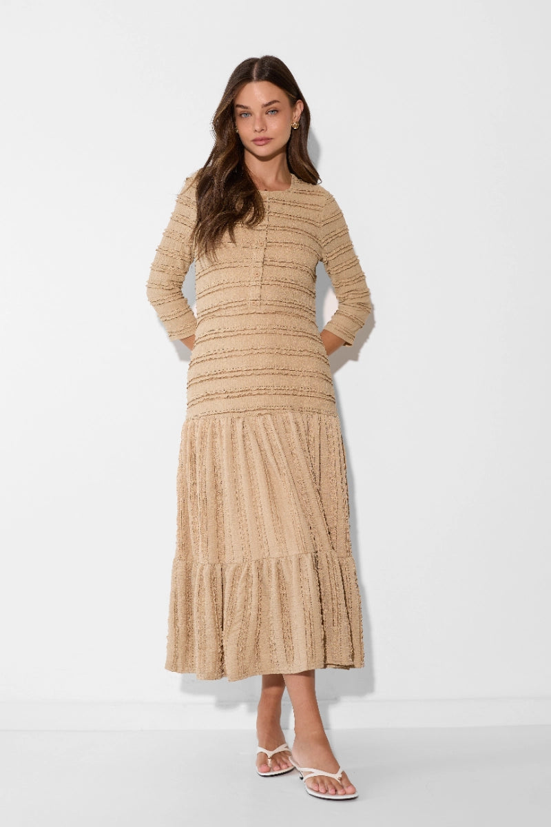 שמלה מלמלה אריאל