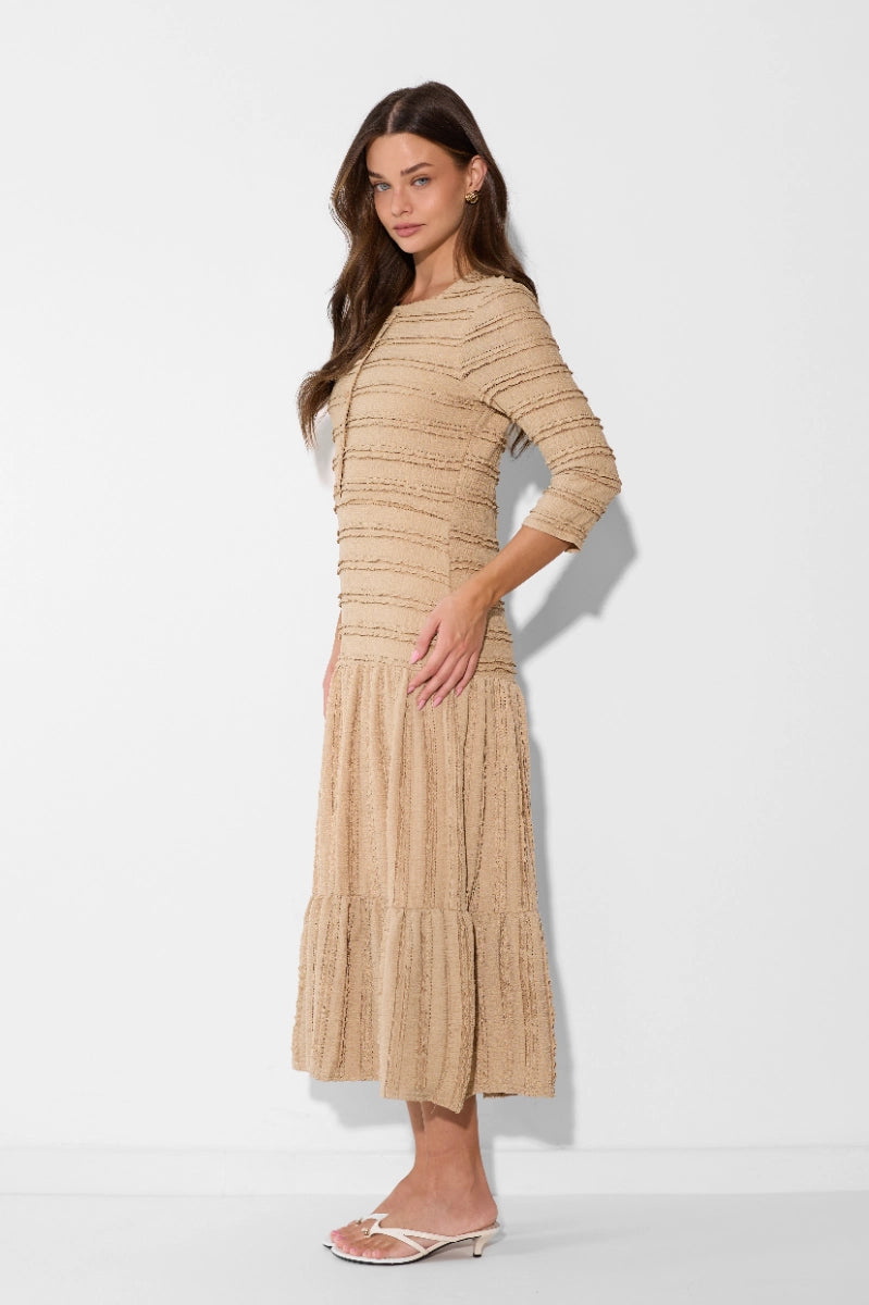 שמלה מלמלה אריאל