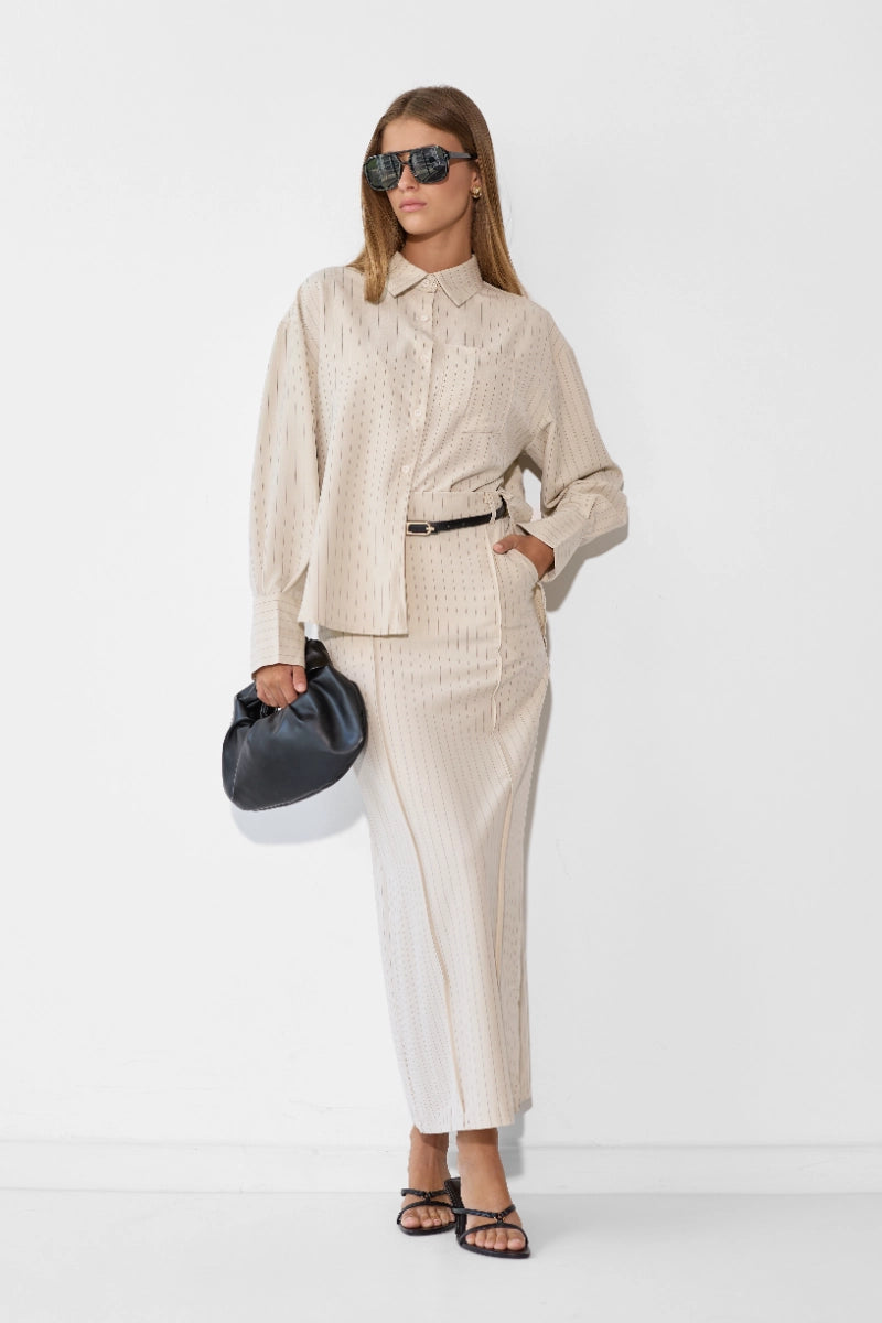 חליפת פסים מוניקה