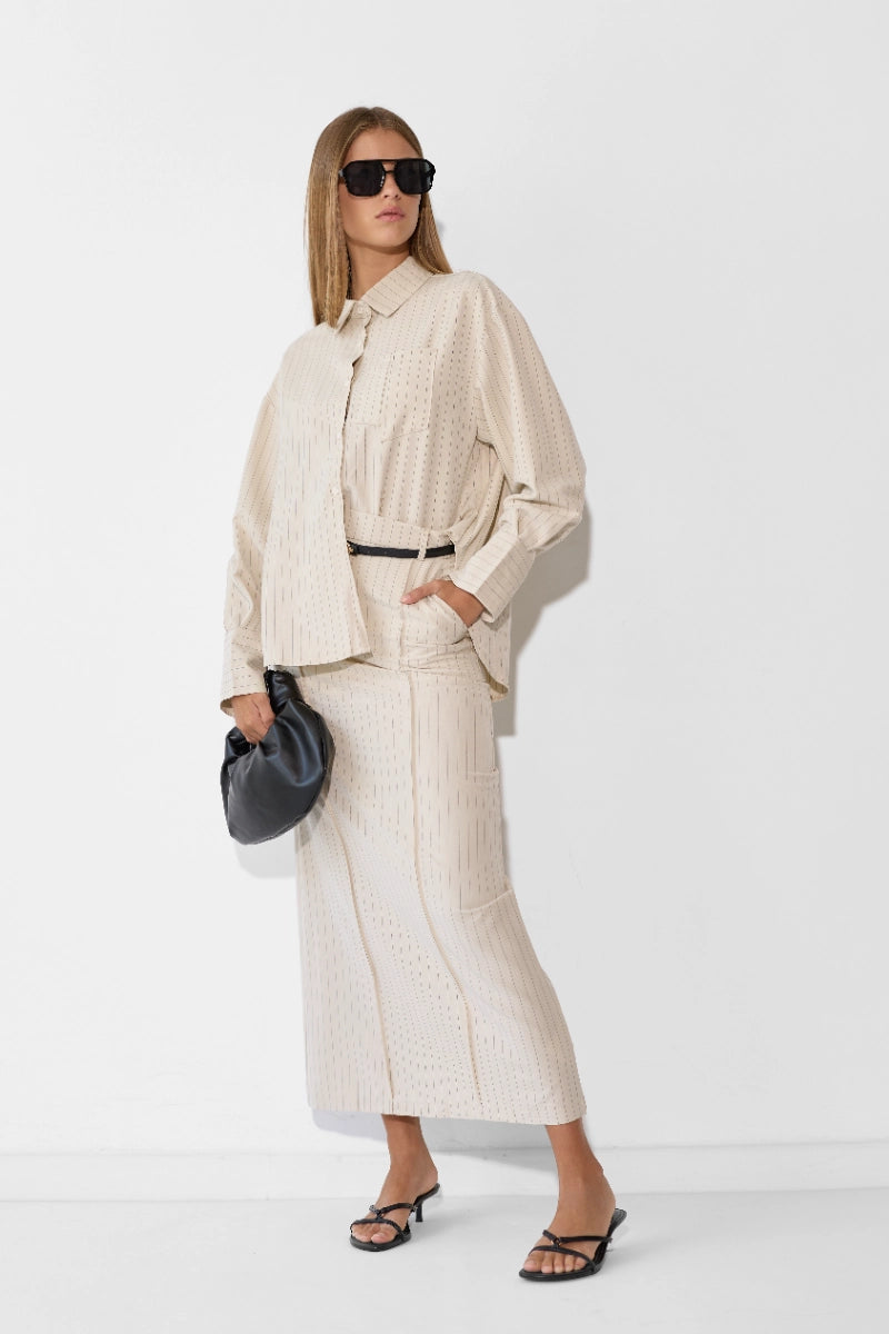 חליפת פסים מוניקה