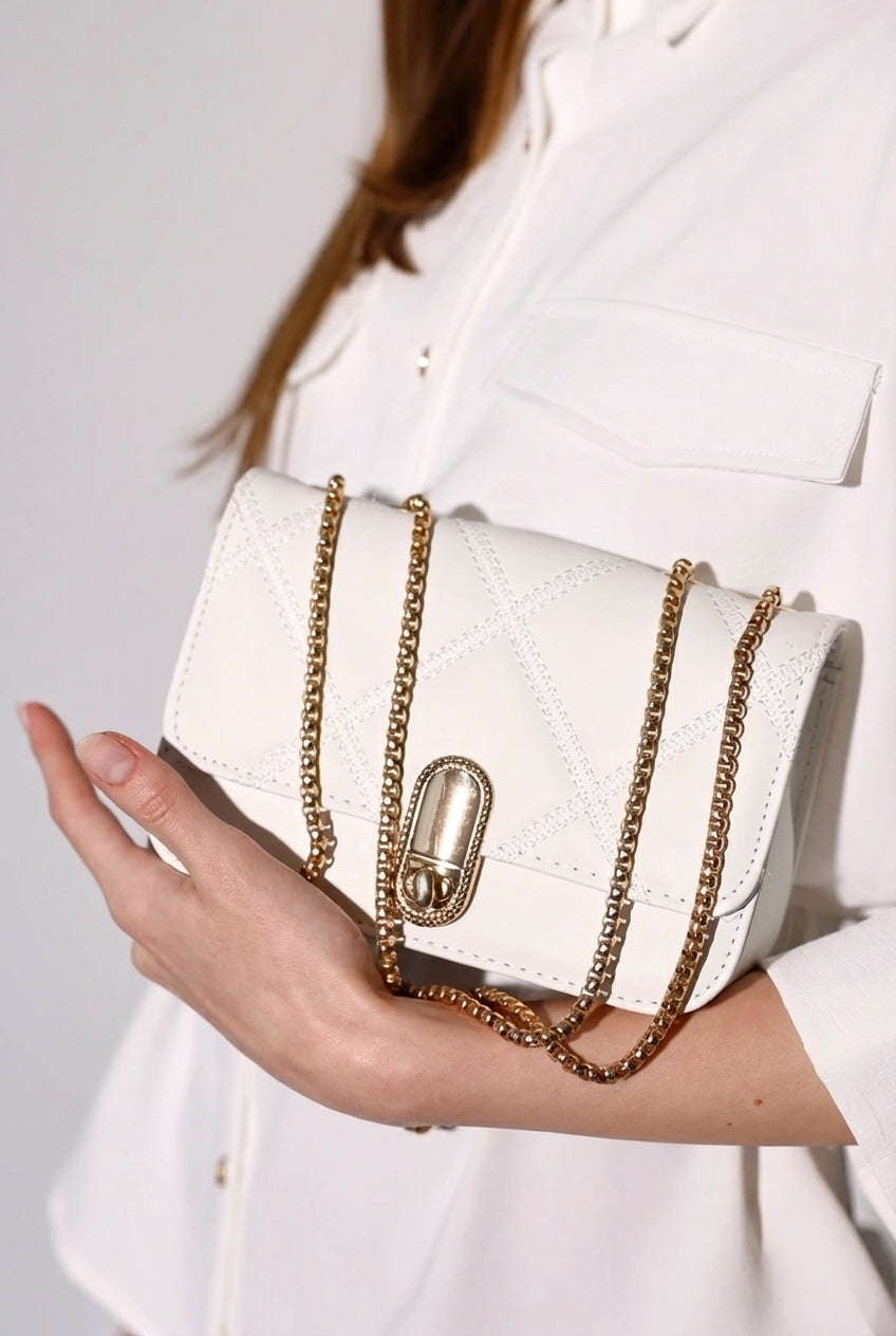 M tab bag