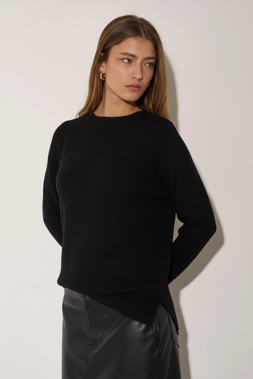 סריג שחור - מבט צד