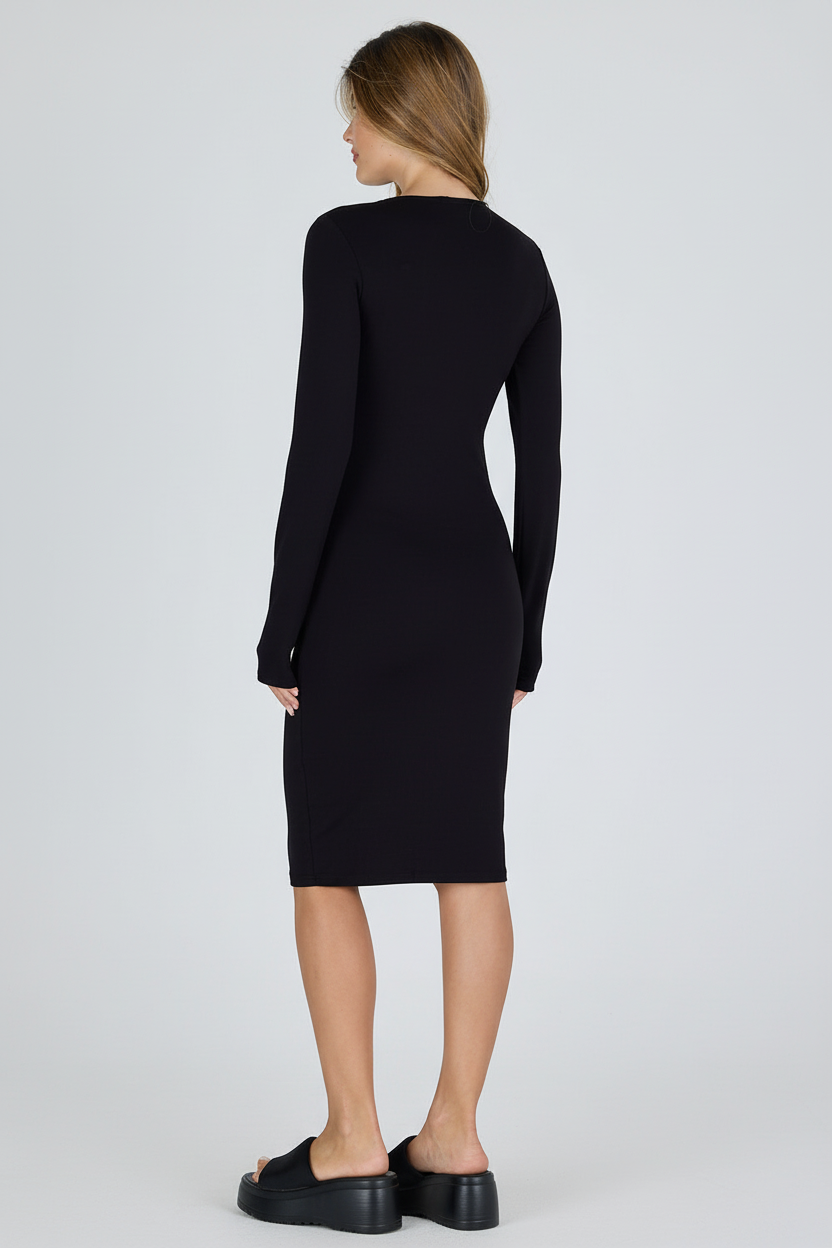 שמלה שחורה שרוולים ארוכים - מאחור