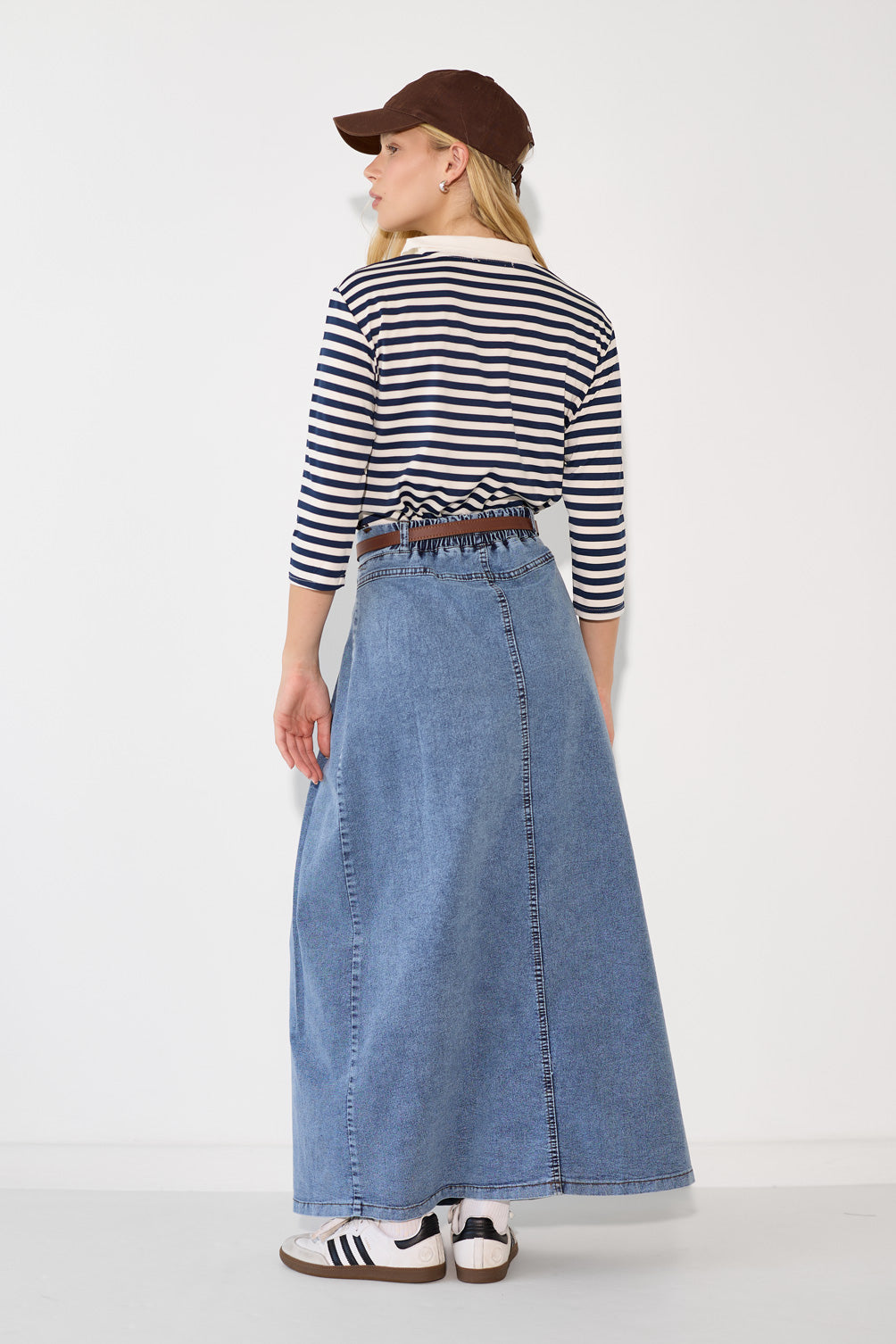 Schlitz Rivet Maxi Skirt