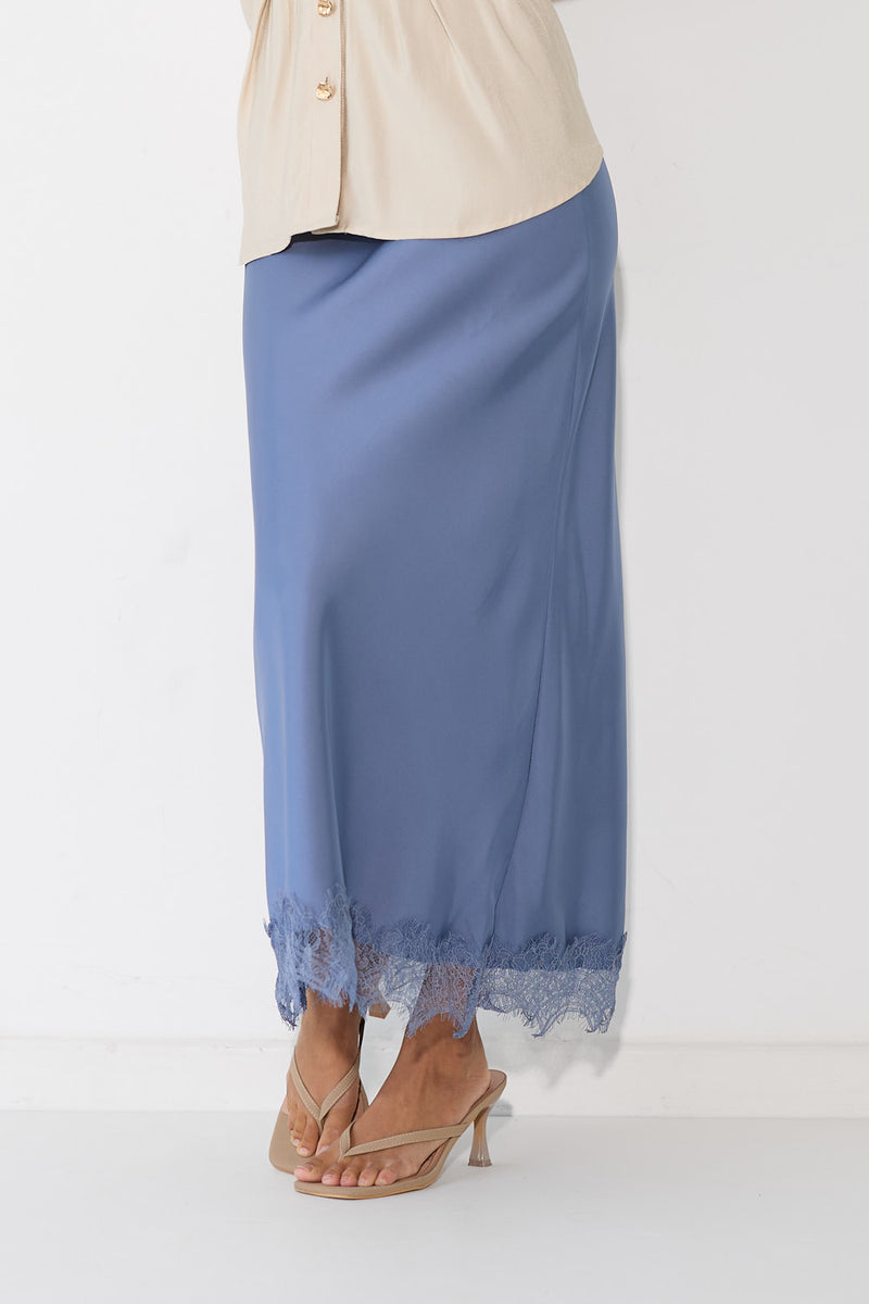 חצאית סאטן תחרה הודייה