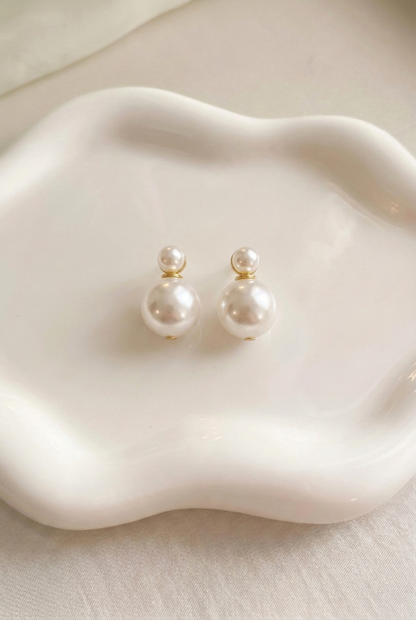 זוג עגילי פנינה צמודים כפולים