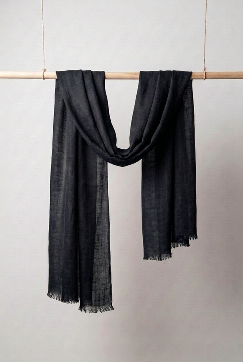 Plain scarf