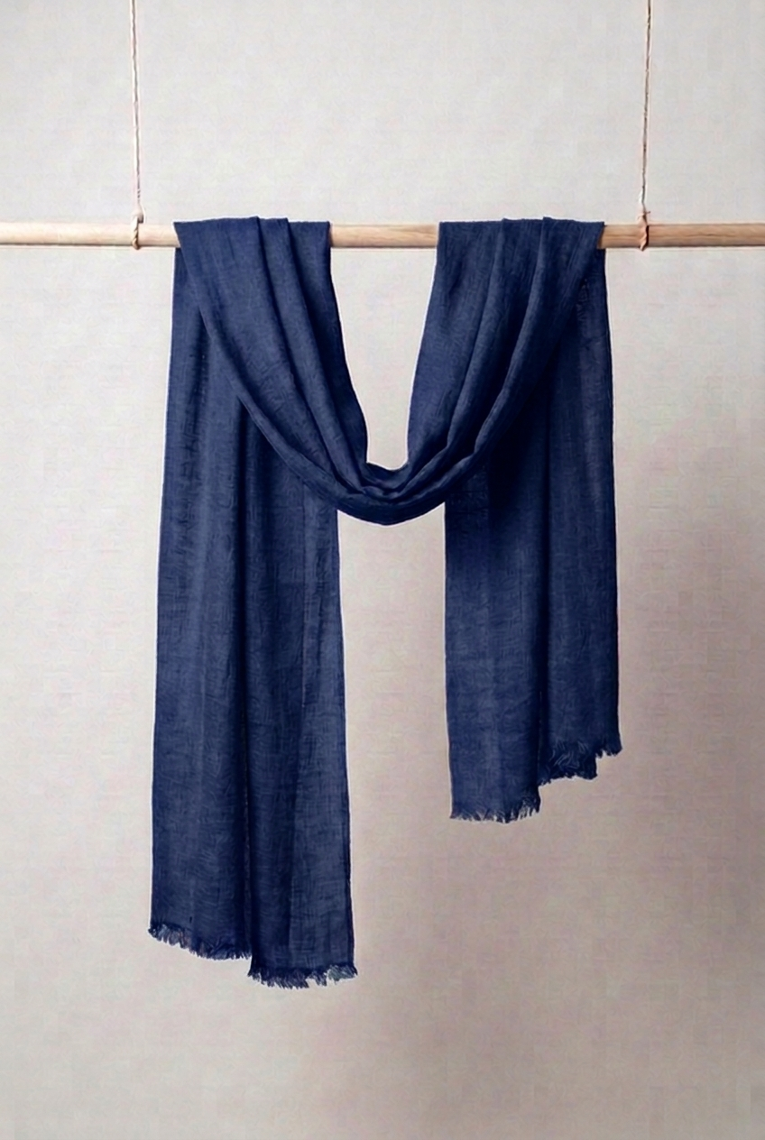 Plain scarf